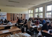 image-1042718674993315