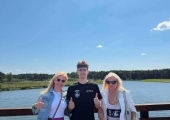 image-1727649158675171