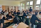 image-2247500949413938